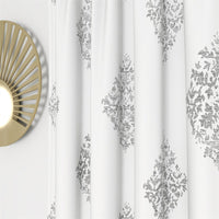 rideau occultant qui laisse passer la lumière